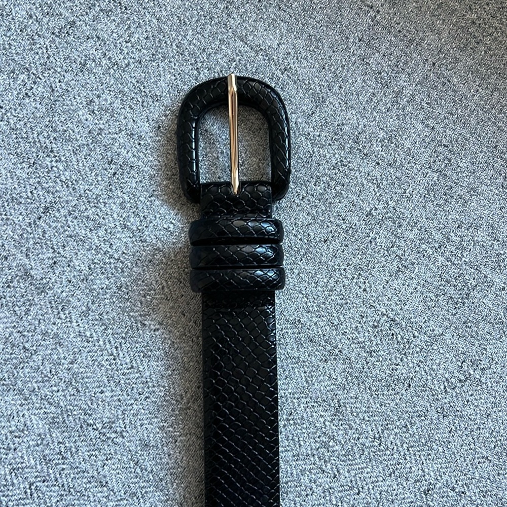NA-KD belt faux snake, gold detail